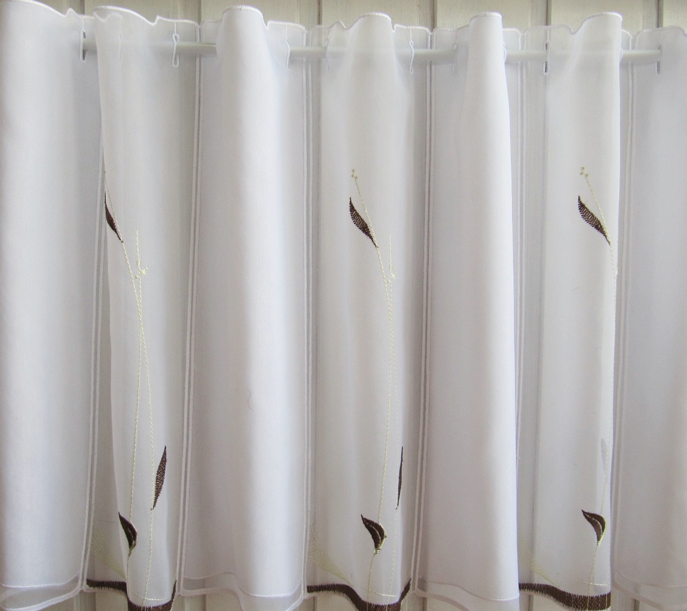 Scheibengardine weià grün braun stick blätterranken 45 cm hoch Gardinen grün weiß